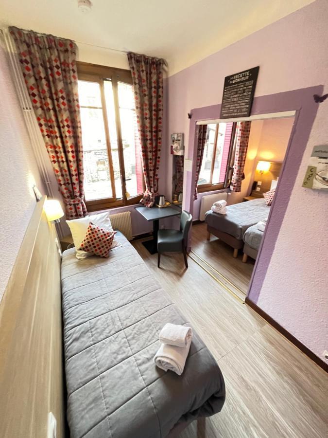 Hotel Du Cheval Blanc Barcelonnette Exterior foto